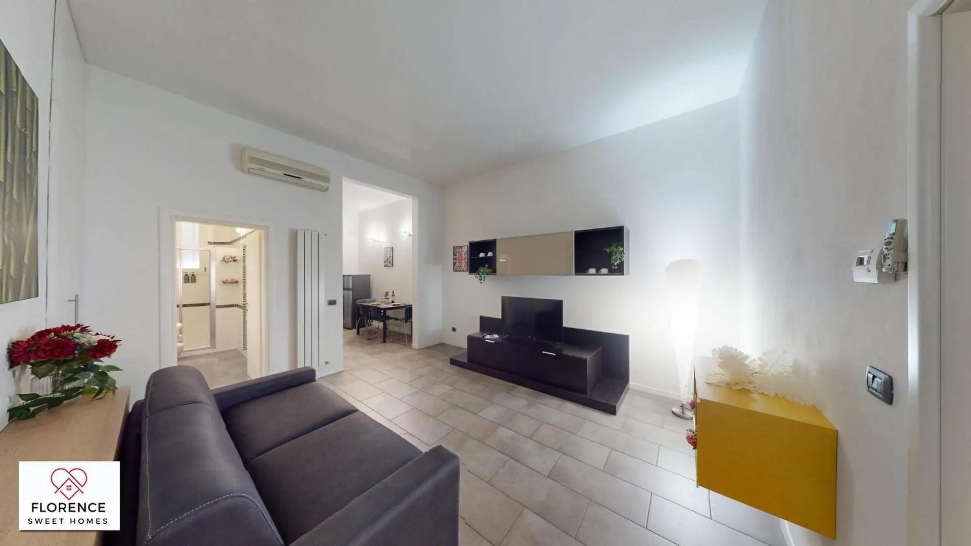 Landini Apartment By Florence Sweet Homes